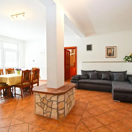 Apartments Otmar 1224 Premantura Exterior photo