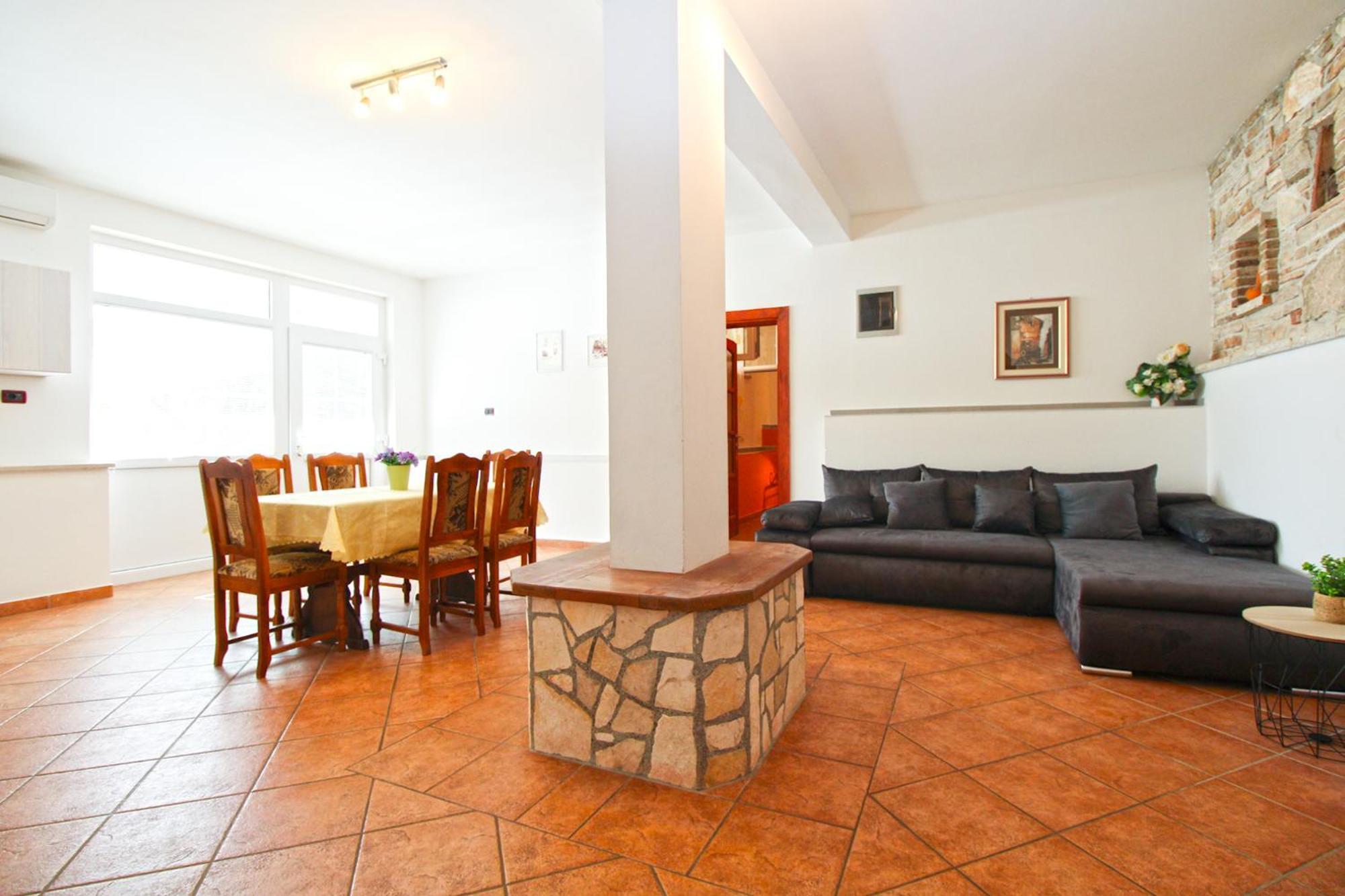 Apartment Otmar 1224