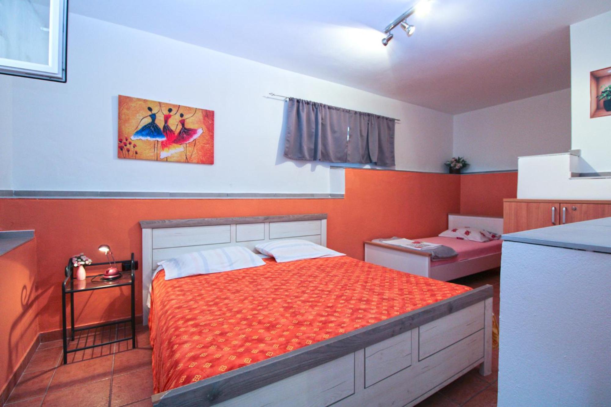 Apartment Otmar 1224 Premantura